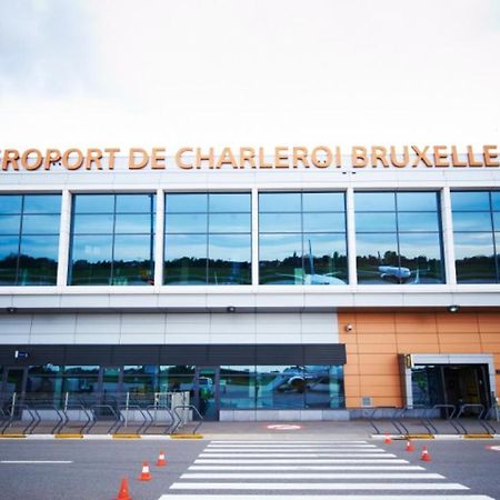 Charbonnel 1 B Charleroi-Airport Appartement Buitenkant foto